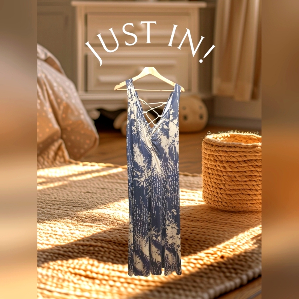 Blue and White Maxi Dress with Crisscross Back XL